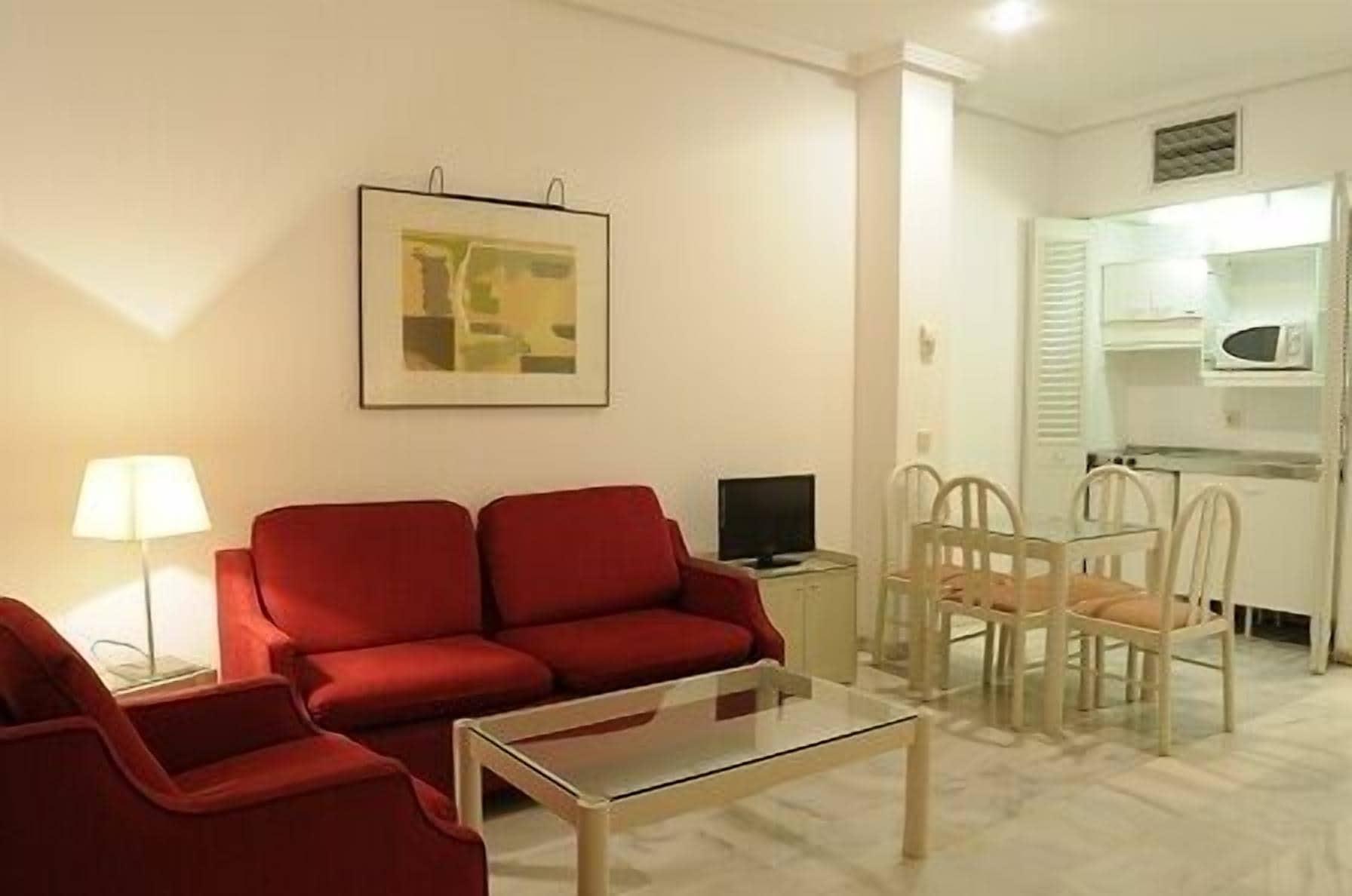 Hospedium Hotel Apartamentos Simon Verde Майрена-дель-Альхарафе Экстерьер фото