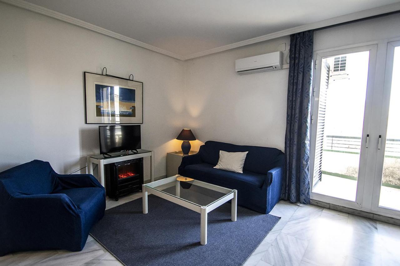 Hospedium Hotel Apartamentos Simon Verde Майрена-дель-Альхарафе Экстерьер фото